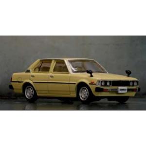 BM CREATIONS 1/ 64 トヨタ カローラ E70 ベージュ (RHD) (64B0216)ミニカー 返品種別B