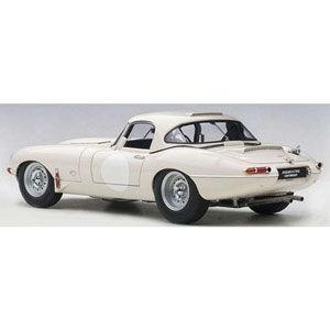 ☆【絶版品】オートアート 1/18 ポルシェ 997 GT3 CUP プレーンボディ