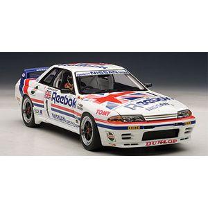 オートアート 1/ 18 日産 スカイライン(R32)GT-...