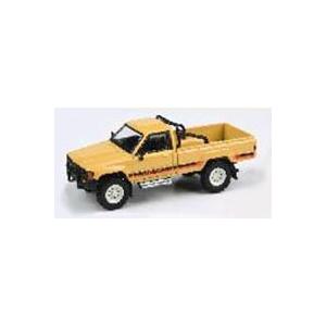 PARA64 1/ 64 トヨタ ハイラックス 1984 シングルキャブ イエロー RHD(PA-6...