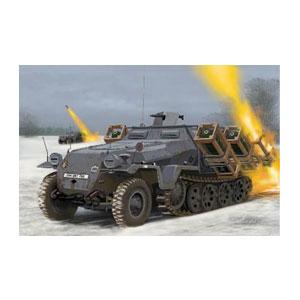 ドイツレベル 1/ 72 ドイツSd.Kfz.251/ 1 Ausf.C ヴルフラーメン40装備型プラモデル 返品種別B