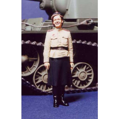 タカハシモデリング 1/ 35 ソ連軍女性兵 1943-45 (レジン製)(TK3538)レジン製 ...