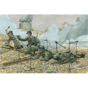 ドラゴンモデル 1/ 35 WW.II ドイツ軍 山岳戦闘工兵 ギリシャ戦線 1941年プラモデル 返品種別B