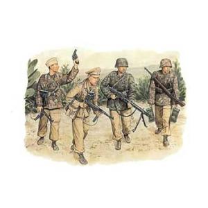 ドラゴンモデル 1/ 35 WW.II ドイツ軍 ヘルマン ゲーリング師団 チュニジア 1943プラモデル 返品種別B