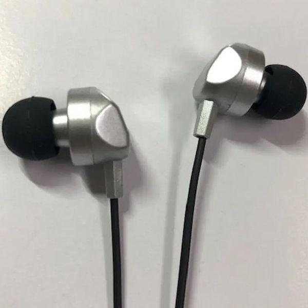 ジャパイヤー ダイナミック密閉カナル型イヤホン(シルバー) JAPAEAR 参九丸 JE-390-S...