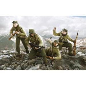 ズベズダ 1/ 35 ドイツ 山岳猟兵師団フィギュアセット 