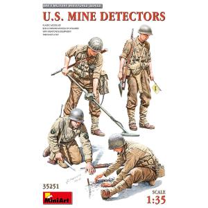 童友社 1/35 コンバットフィギュア Vol.1 野戦服兵士4種/冬季装備兵士4