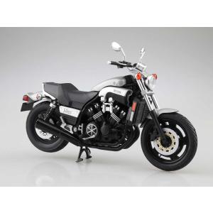 アオシマ 1/ 12 完成品バイク Yamaha Vmax ニューシルバーダスト塗装済完成品 