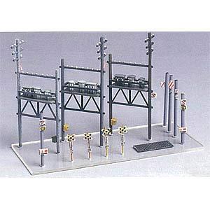 グリーンマックス (再生産)(N) 2180 変圧柱(未塗装キット) 返品種別B