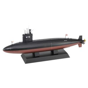 ピットロード (再生産)1/ 350 海上自衛隊 潜水艦 SS-573 ゆうしお(塗装済み完成品)(JBM08)プラモデル 返品種別B｜joshin