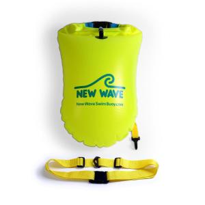 New Wave スイムブイ - 水泳安全フロートとドライバッグ オープンウォータースイマー/トライ...
