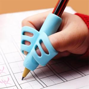 幼児 明るい 3個 子供用 筆記用鉛筆ペンホルダー 子供用 学習練習用 シリコンペン補助 姿勢矯正器具 学生用の商品画像
