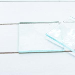 ガラス製品　インテリア　雑貨　置物　　　ガラスタイル　1枚