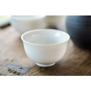 普段使いの小振りな 白磁 煎茶碗 湯飲み Φ7.7cm*H4.7cm 60cc｜茶和家 木村園 Yahoo!店