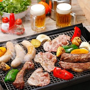 白金豚ＢＢＱセット（２ｋｇ＋ドイツ風ソーセージ）　送料無料【北海道　肉の日　29日　ウィンナー　ロース　肩ロース　バラ　骨付き肉】｜jr-ems