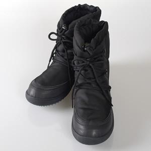 black lace up snow boots