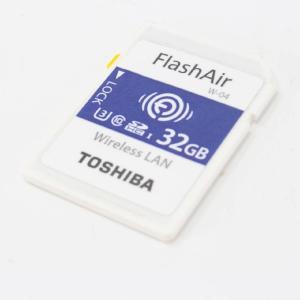 中古 Toshiba 東芝 FlashAir W-04 16GB SDHCクラス10 SDカード : 成宮 