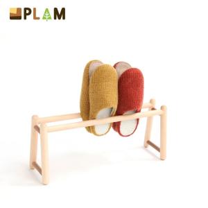 PLAM Latree スリッパラック1 ビーチ+ウォルナット 小さな無垢の木 幸せインテリア 飛騨家具 プラム スリッパラック 木製 スリム 北欧