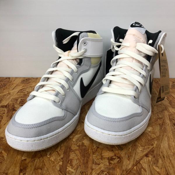 【中古】NIKE メンズスニーカー ジョーダン1 KO DO05047-100 ホワイト 表記サイズ...