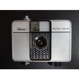 Canon『PowerShot PICK ホワイト』 自動撮影カメラ！ Amazon | Canon コンパクトデジタルカメラ PowerShot PICK