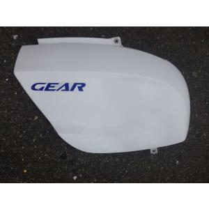 YAMAHA（ヤマハ） 中古 純正部品 ギア GEAR UA06J 右側 R サイドカウル 