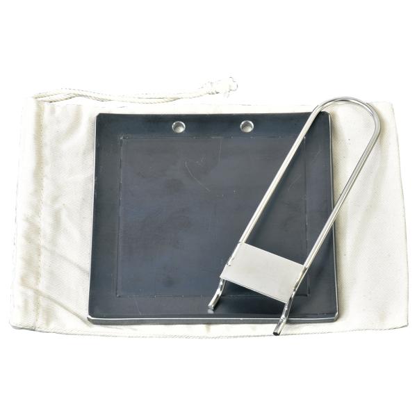 ベルモント belmont 極厚鉄板(ミニ) 黒皮鉄板 BM-288 収納ケース付 キャンプ ソロキ...