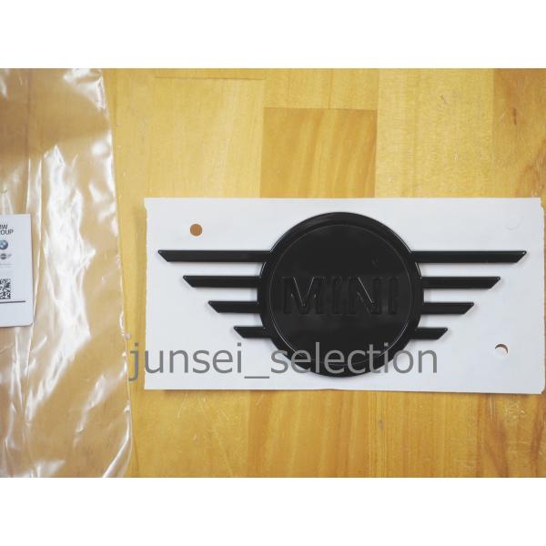 BMW MINI F60 純正 後期ロゴ ブラックエンブレム ボンネットエンブレム ONE COOP...