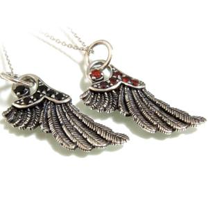 【シルバーアクセサリー】特別なアクセ！ペアCZフェザーシルバーペンダントst ju8 年度末 sal...