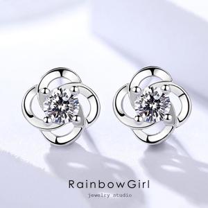 SWAROVSKI（スワロフスキー） Swarovski STUNNING GINKO ピアス