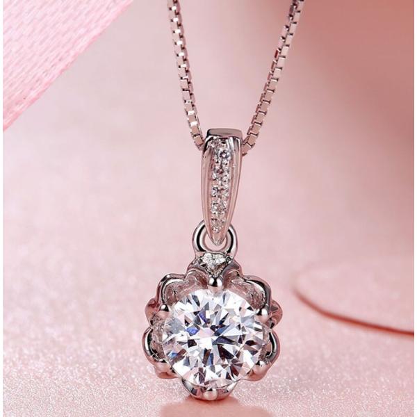 ネックレス レディース お花 一粒ダイヤ 大人可愛い プラチナ仕上げ プレゼント 女性 人気 ギフト...