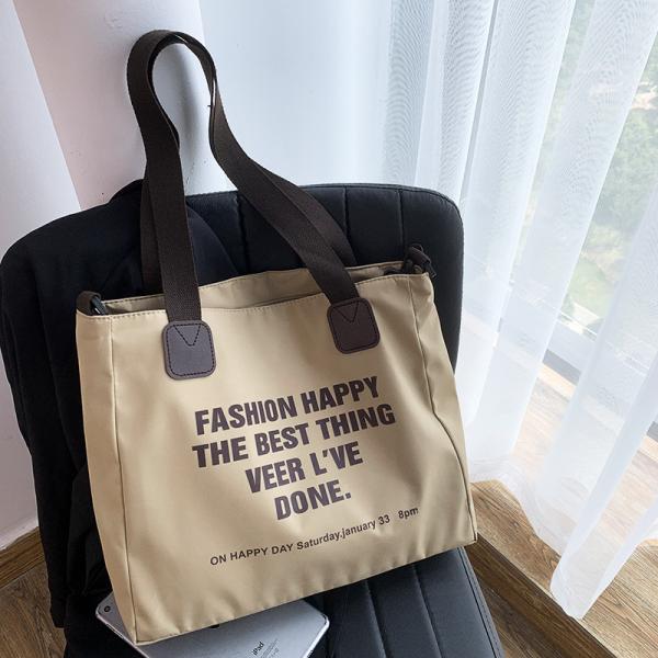 ショルダー トートバッグ 2way 大容量 ナイロン 男女兼用 a4 英文字プリント 大きめ 軽量 ...