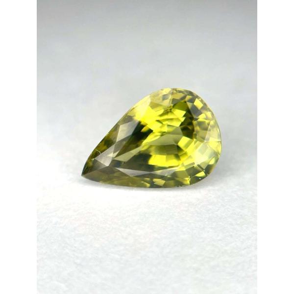 深みと味のある一品 クリソベリル 1.764ct【ー】