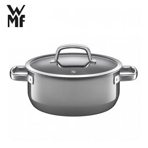 未使用に近い　WMF ヴェーエムエフ　グルメプラス　ローキャセロール　20cm WMF（ヴェーエムエフ） グルメプラス ローキャセロール20cm