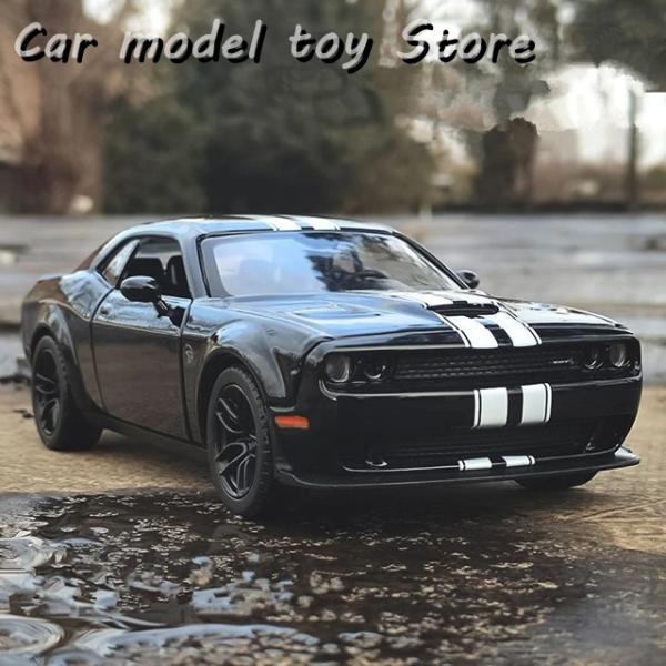 【並行輸入品】ダッジ  1:24 チャレンジャーSRTヘルキャット合金製マッスルカー 製メタルスポー...