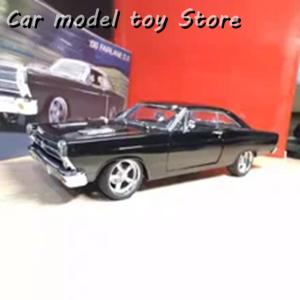 並行輸入品 ダイキャスト1:18スケールフォー...の詳細画像1