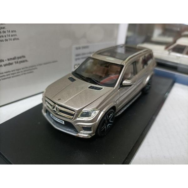 ミニカー 1/43 ベンツ AMG GL63 X166 2013 GLM