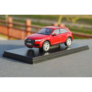 ミニカー 1/43 アウディ AUDI Q5