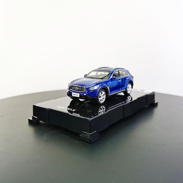 ミニカー 1/64 インフィニティ Infiniti QX70S