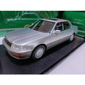 ミニカー 1/18 レクサス Lexus LS400 3.0 カルト