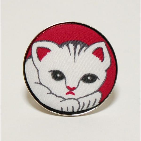ループタイ用くるみ飾り 赤色 猫柄 新品 手作り品 少し訳ありクリックポスト発送(ポスト投函　時間指...