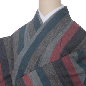 塩沢 お召し 御召 着物 中古 正絹 袷 カジュアル 曲線模様 練色 黒色 身丈161cm 裄66.5cm M きもの北條 A958-4 美品】 お召 身丈151.5cm 裄丈66.5cm M 袷 本塩沢 証紙あり 縦縞 黒灰