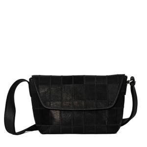 イタリア製ラムレザーショルダーバッグ ブラック アントネッロ マージ