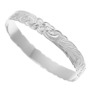 GUCCI バングル　スクエアG シルバー　Gシェイプ　ブレスレット GUCCI バングル スクエアG シルバー Gシェイプ ブレスレット