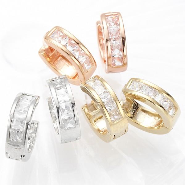 プリンセスカットのキュービックジルコニア シンプルフープ ノンアレルギーピアス ４ｍｍ ポリプロピレ...