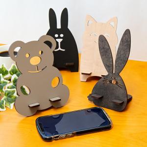 7種から選べるデザイン 木製 スマホスタンド アニマル 犬 猫 クマ おしゃれ かわいい  5.5mm スマホスタンド004｜kagucoco