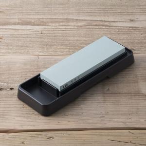 貝印 砥石 セット 初心者 両面 仕上げ コンビ砥石 表面 / 荒砥石 #400