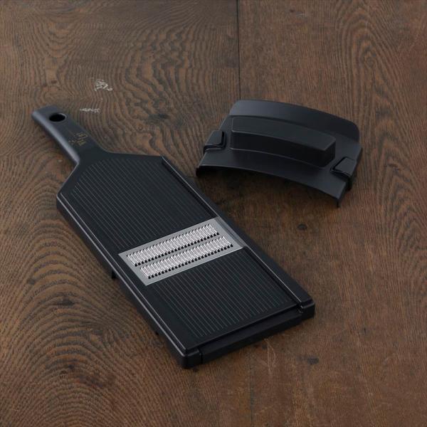 貝印 関孫六 ワイドスピード千切り器 (ガード付) 極細 実用的 ギフト プレゼント 贈り物