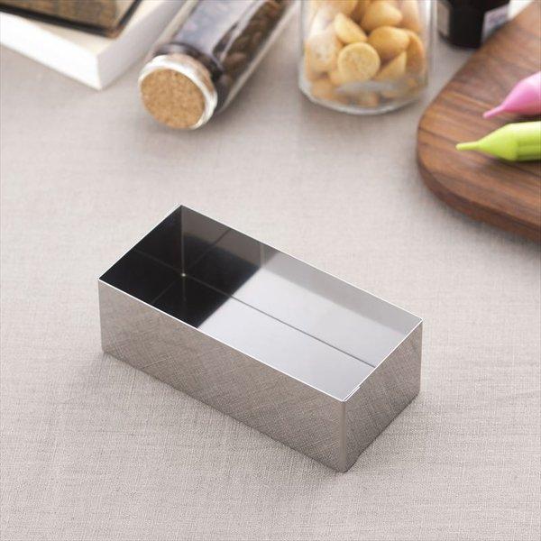 貝印 角の仕上がりが美しいシャープ&amp;スリムケーキ型 (12cm) 実用的 ギフト プレゼント 贈り物