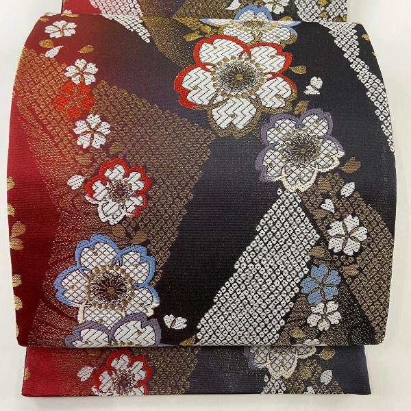 袋帯 美品 秀品 桜 花びら 唐織 金糸 黒灰 六通 正絹 中古