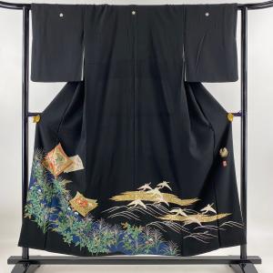 黒留袖 身丈153.5cm 裄丈62.5cm S 袷 落款あり 冊子 乱菊 金糸 金銀彩 黒 正絹 優品 中古｜kaipre